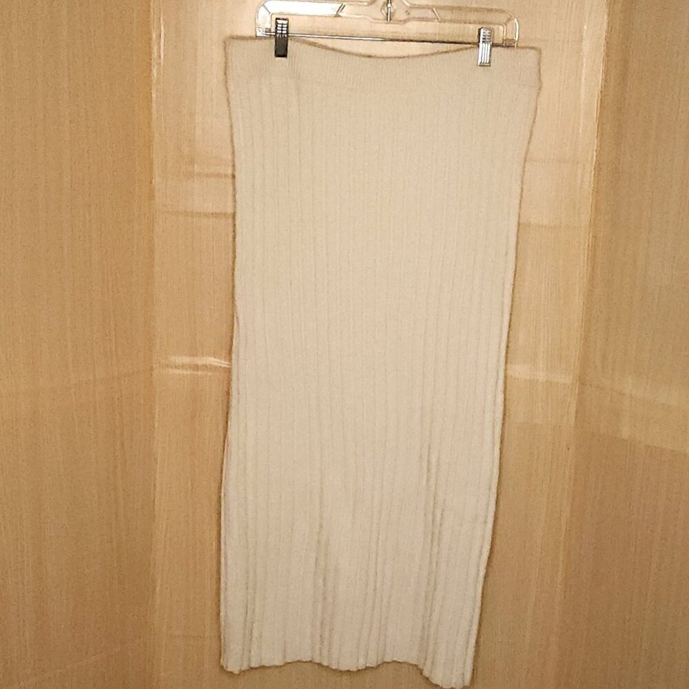 H&M Womens Cream New Ribbed Heavyweight Sweater Knit Maxi Skirt Medium